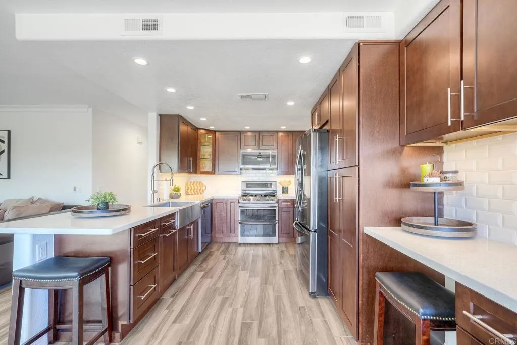 https://cdn.realtyfeed.com/cdn/127/307066877/9611c998048fb32d41e469c5439ac44a.webp