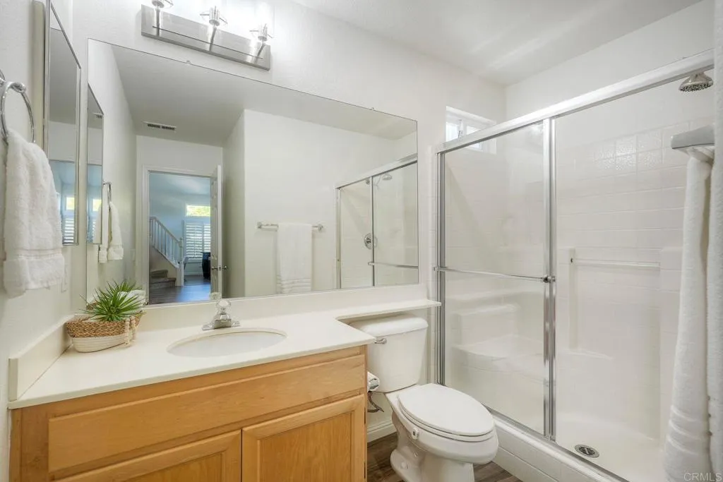 https://cdn.realtyfeed.com/cdn/127/307066877/bf38a3b8b6ec259a61db1a4237c19d99.webp