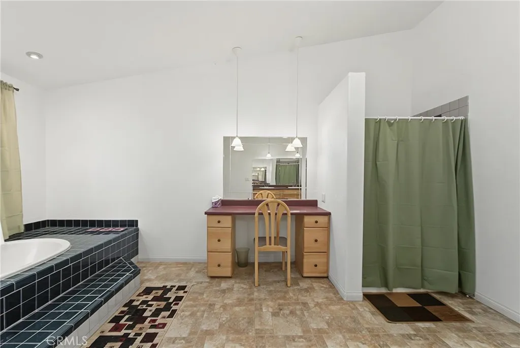 https://cdn.realtyfeed.com/cdn/127/307066892/29915e6c717c95f7ddc3bea437778010.webp