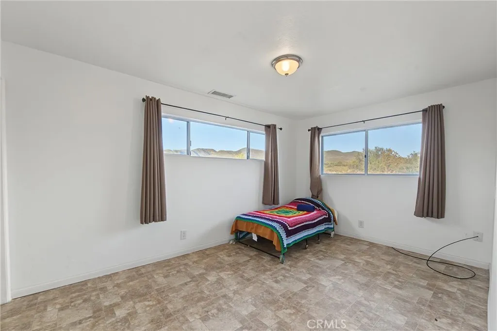 https://cdn.realtyfeed.com/cdn/127/307066892/4095d202da91cbd5545e1baf1d55014b.webp