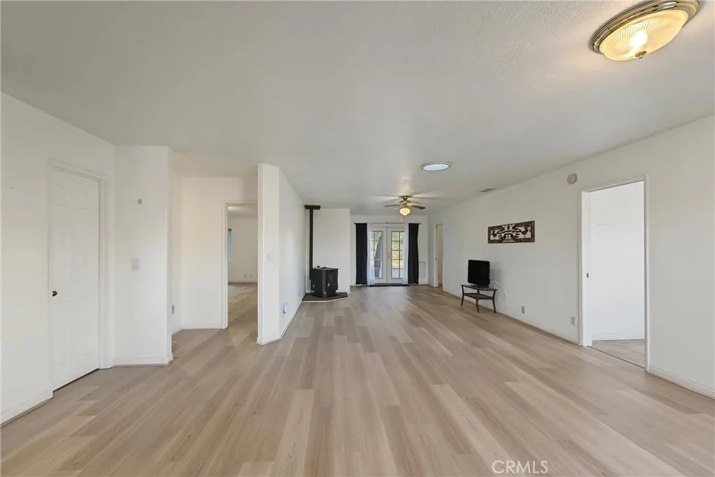 https://cdn.realtyfeed.com/cdn/127/307066892/9406e237f4b043f889b4ebacbb930e7d.webp