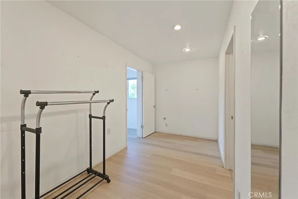 https://cdn.realtyfeed.com/cdn/127/307066892/af1fa924297e012b3c3f88198aee9aea.webp