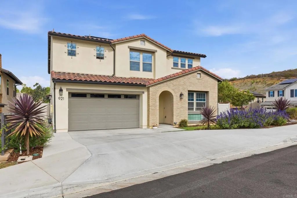 https://cdn.realtyfeed.com/cdn/127/307066897/5dcd6692211d673574587662258ac89e.webp
