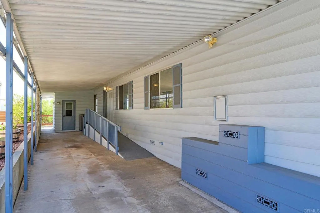 https://cdn.realtyfeed.com/cdn/127/307066915/4face32f37ce14676d4955695c41b450.webp