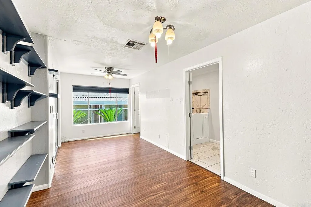 https://cdn.realtyfeed.com/cdn/127/307066915/7326c7c78ce4b743369b350c8eec47e2.webp
