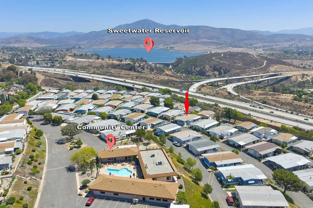 https://cdn.realtyfeed.com/cdn/127/307066915/b4aca5beda599c4358d4a96ad787cee0.webp
