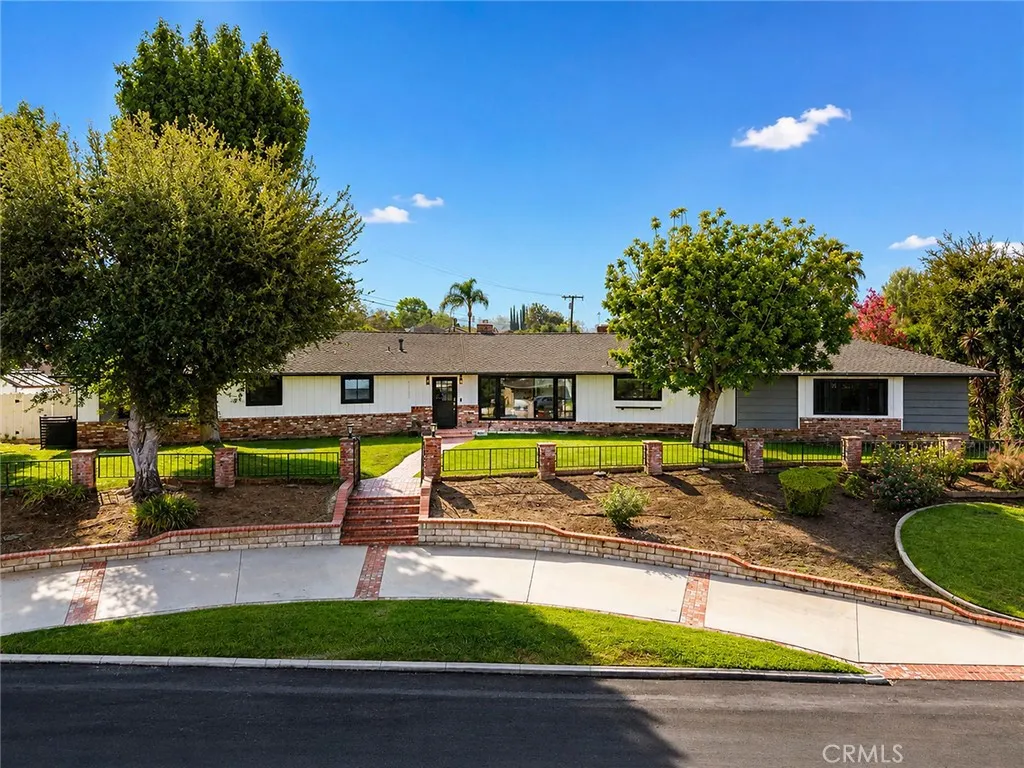 Covina, CA 91724