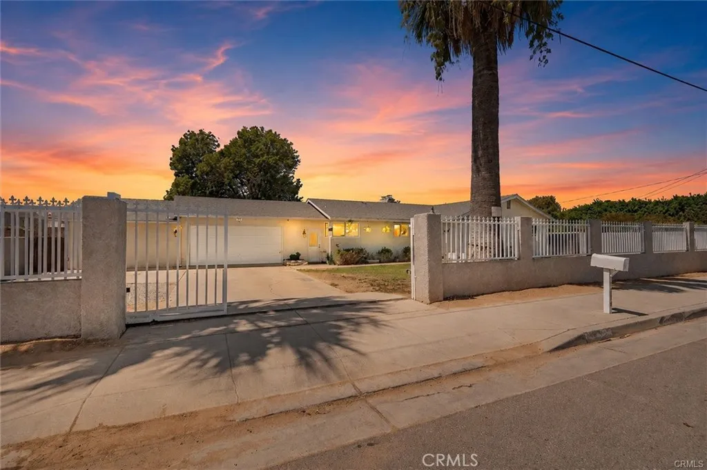 Riverside, CA 92509