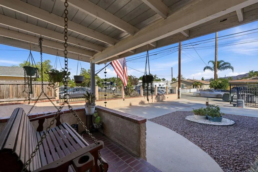 https://cdn.realtyfeed.com/cdn/127/307066947/3c4f354cd8f36536b7808af22498efb4.webp