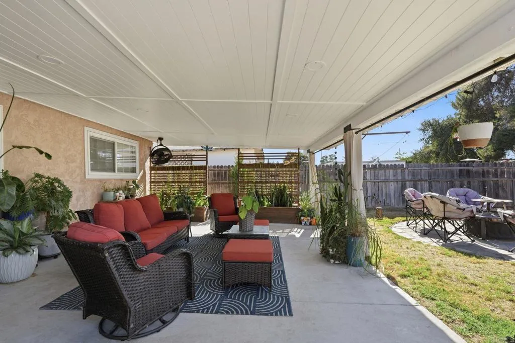 https://cdn.realtyfeed.com/cdn/127/307066947/3e5d342c33fb74f2bc3b151645a9b4ac.webp