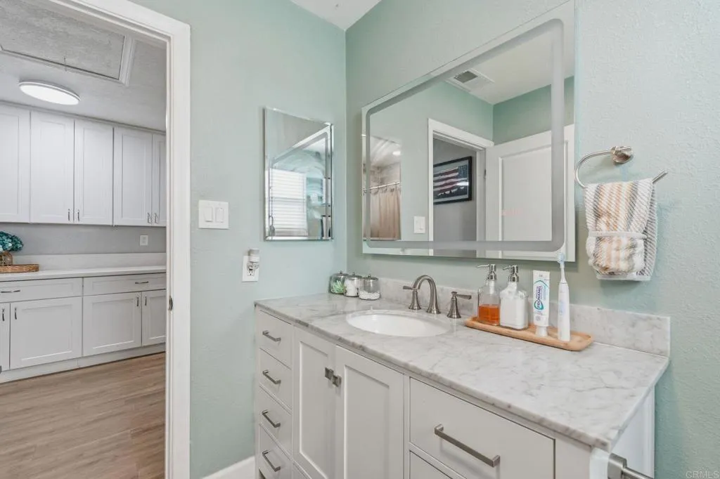https://cdn.realtyfeed.com/cdn/127/307066947/458da943138ba0053d24f1fa6c0ee129.webp