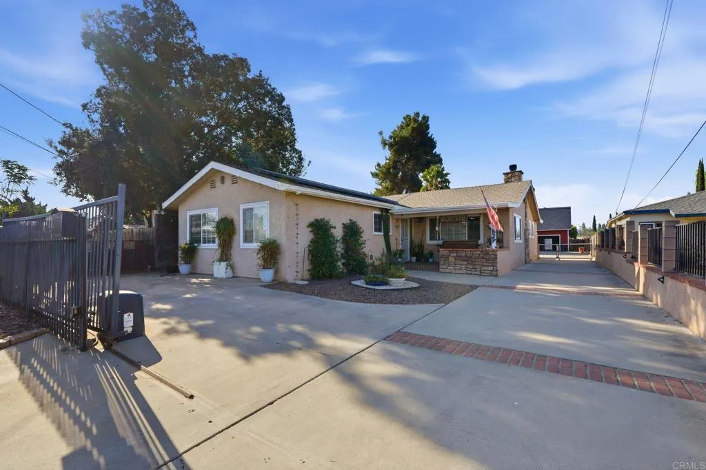 https://cdn.realtyfeed.com/cdn/127/307066947/8b16ee02a694088561d39732257ff219.webp