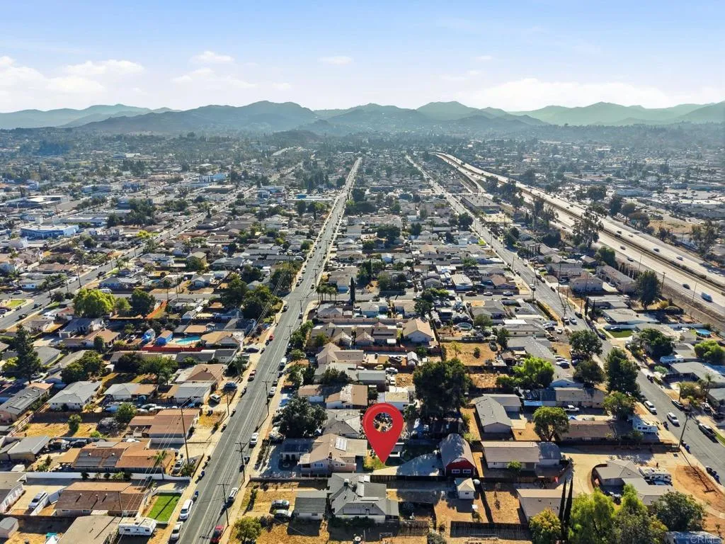 https://cdn.realtyfeed.com/cdn/127/307066947/b2545a39482f5719a49cb7fce27a47b1.webp
