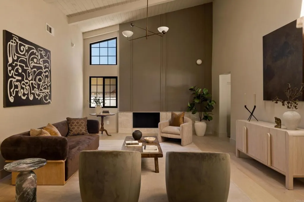Newport Beach, CA 92660