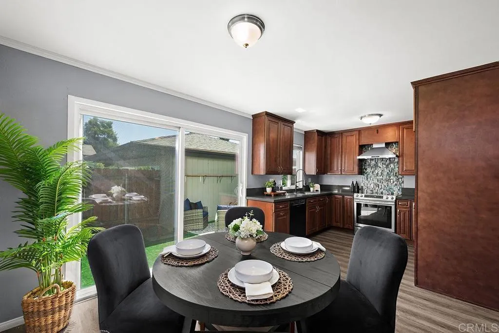https://cdn.realtyfeed.com/cdn/127/307066953/2d7f8fa796f0e650f72cc6e7c2b838e8.webp