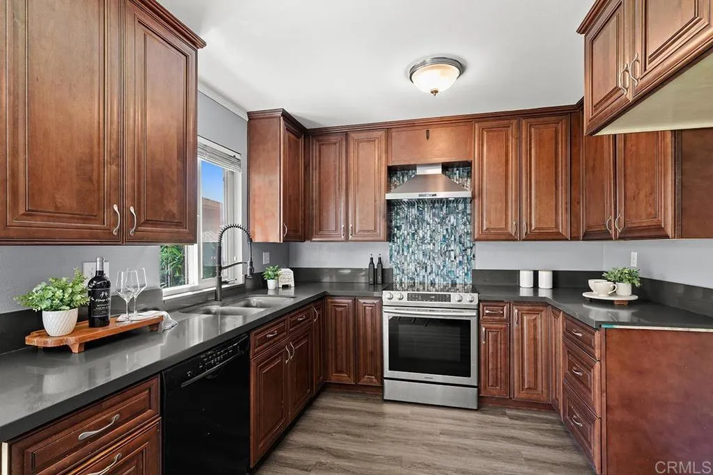 https://cdn.realtyfeed.com/cdn/127/307066953/aef9bddf47c8cec8086a2c407de631e5.webp
