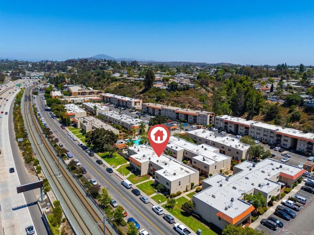 https://cdn.realtyfeed.com/cdn/127/307066954/1780d58ba8f1354ff5d3e3e6836e02a0.webp
