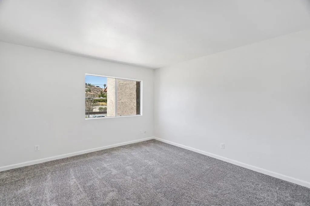https://cdn.realtyfeed.com/cdn/127/307066954/2e9bce233bb06b8da18628167a1e1123.webp