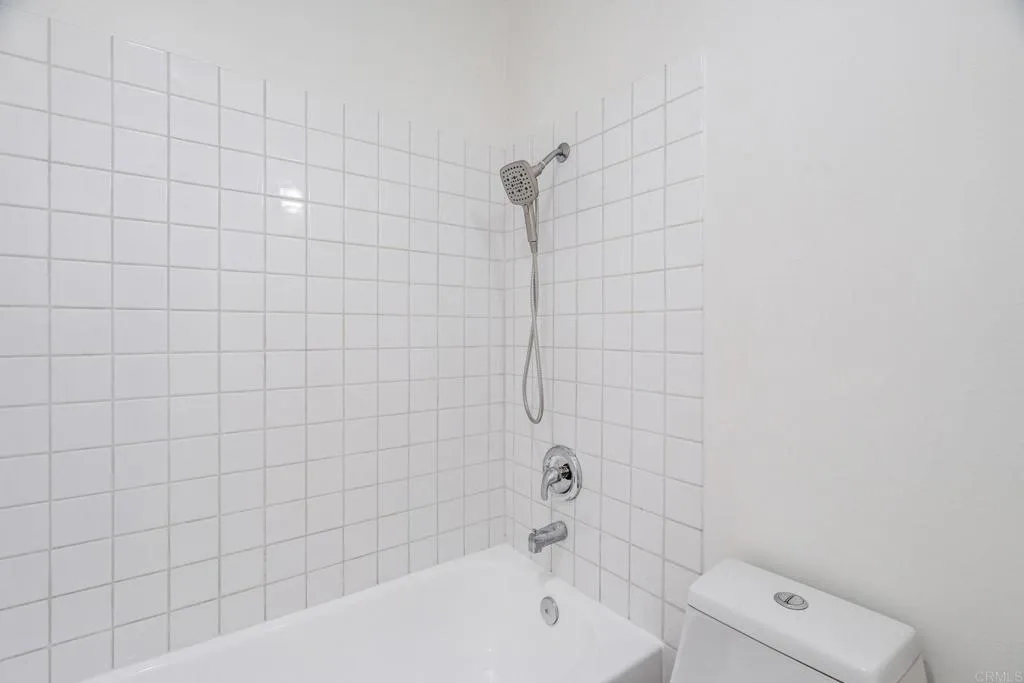 https://cdn.realtyfeed.com/cdn/127/307066954/81fc67d18da9883175f940a109ced0c2.webp