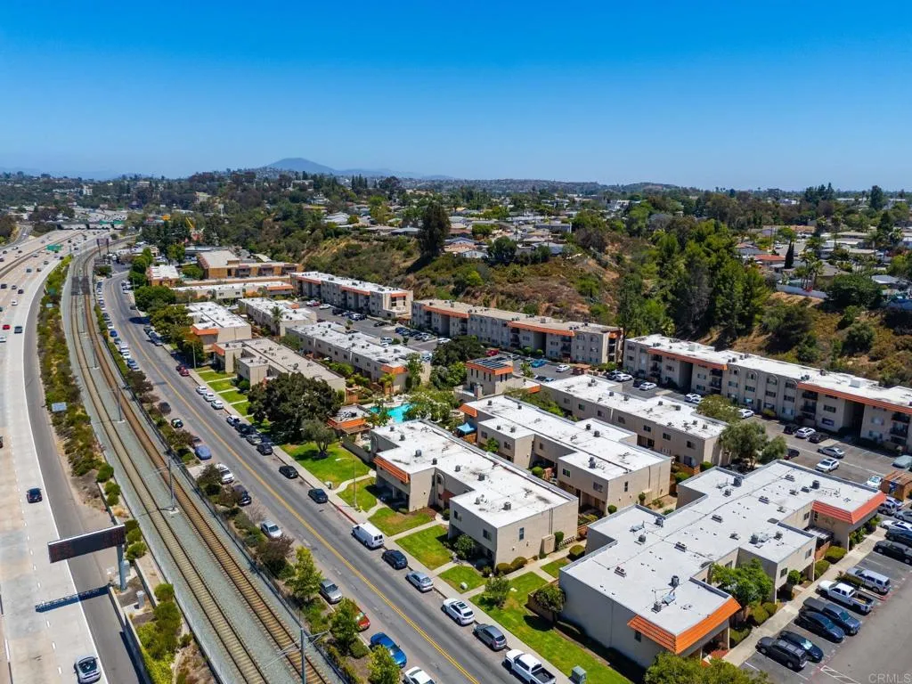 https://cdn.realtyfeed.com/cdn/127/307066954/8d3ee0f01e09515b1b2aeb282bedfa94.webp
