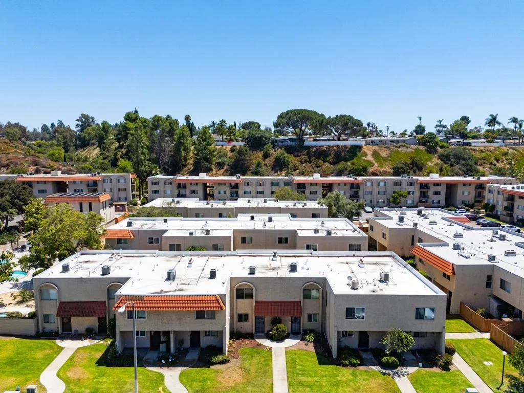 https://cdn.realtyfeed.com/cdn/127/307066954/8db6903c09e8e0cdea768c7b1c4e7dfd.webp
