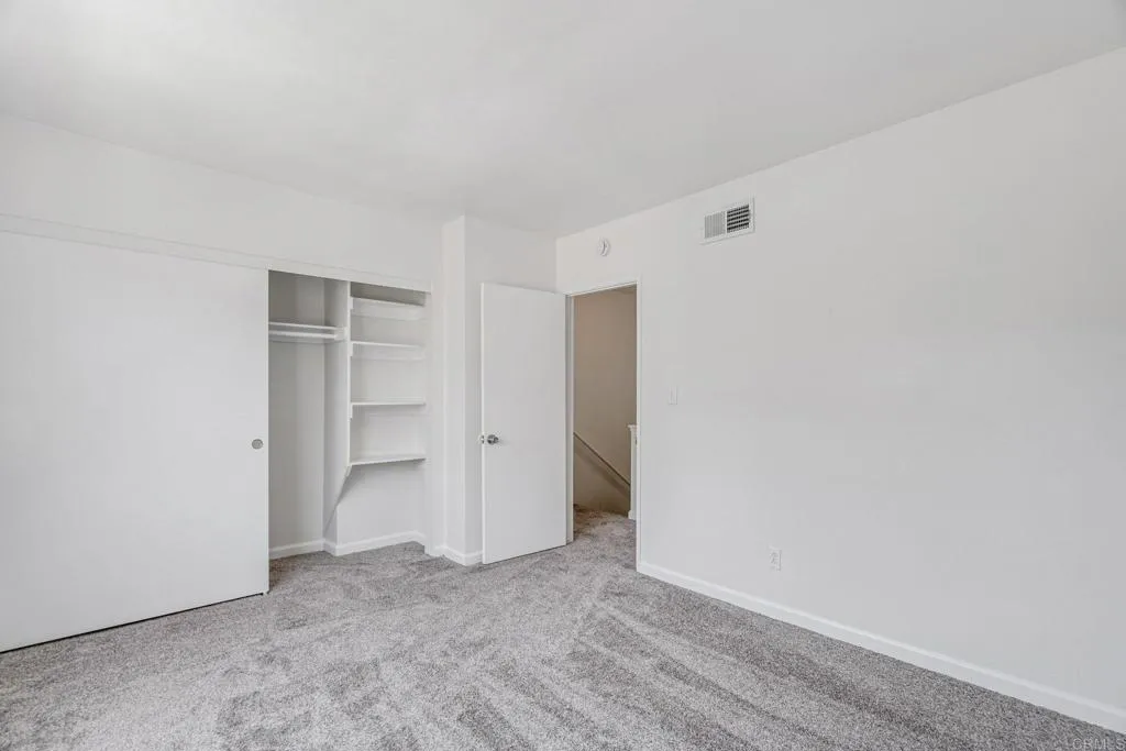https://cdn.realtyfeed.com/cdn/127/307066954/a9b9be6a4256ed9a5857d6e32ec1ead9.webp