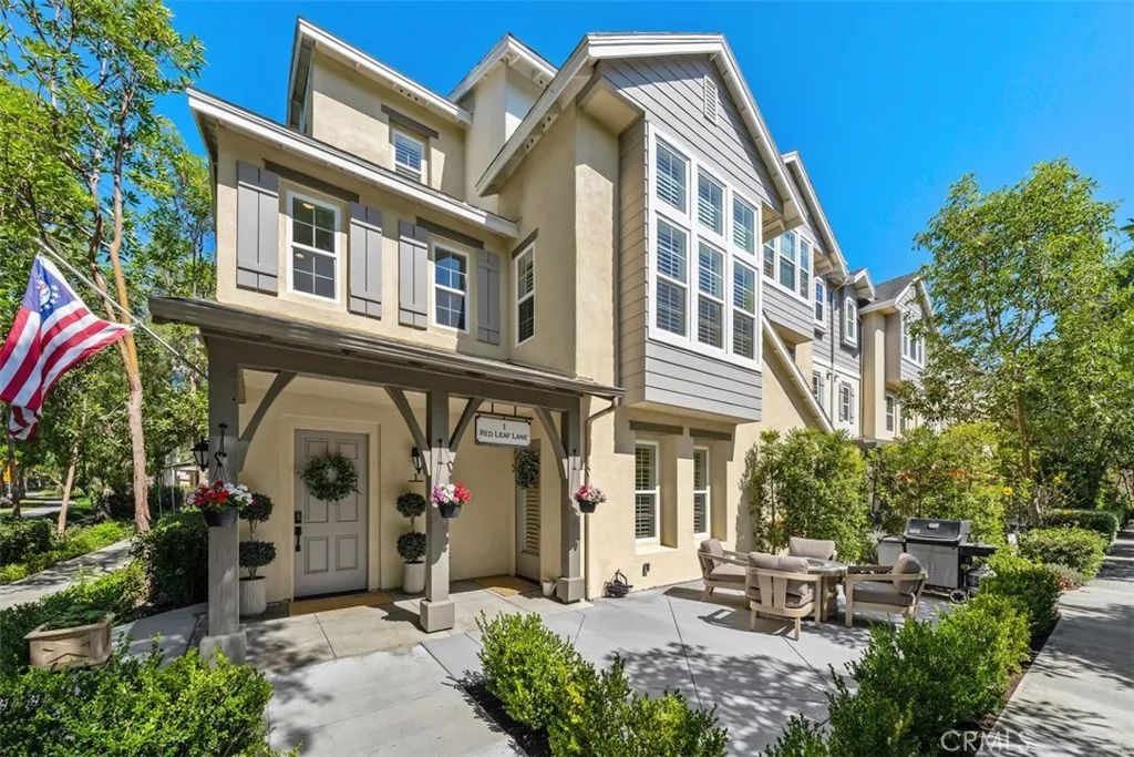 1 Red Leaf Lane