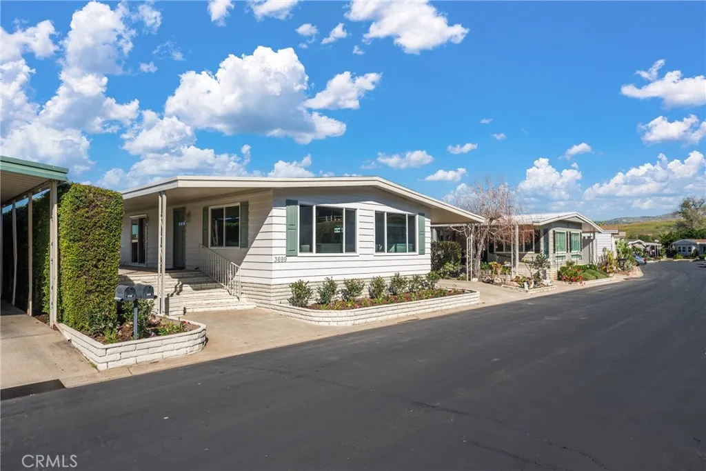 Yorba Linda, CA 92886