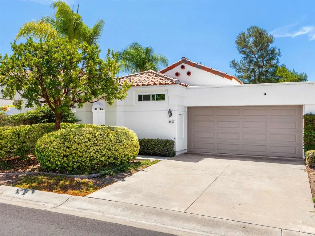 4957 Alicante Way, Oceanside, CA 92056 - Photo 5 of 48, Oceanside, CA