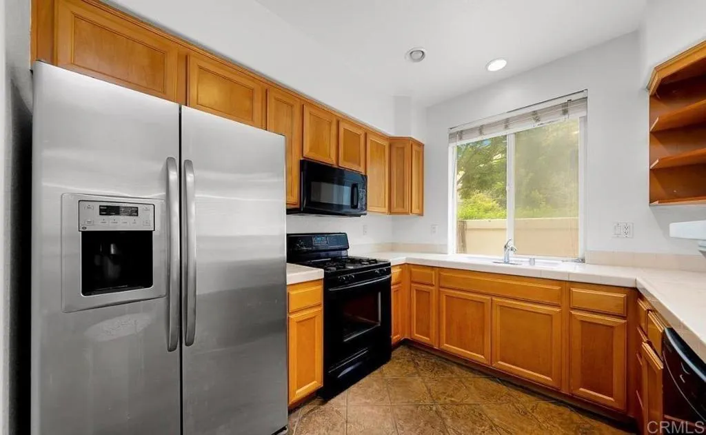 https://cdn.realtyfeed.com/cdn/127/307067008/a14dbdecf39049746ce1640c6407b26a.webp