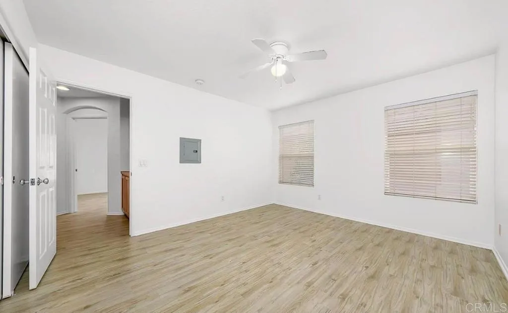 https://cdn.realtyfeed.com/cdn/127/307067008/af86709dcdffb0eef182a20bc612e0d4.webp