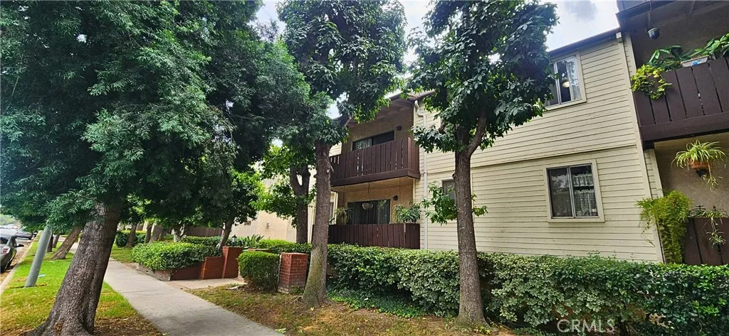 Van Nuys, CA 91411