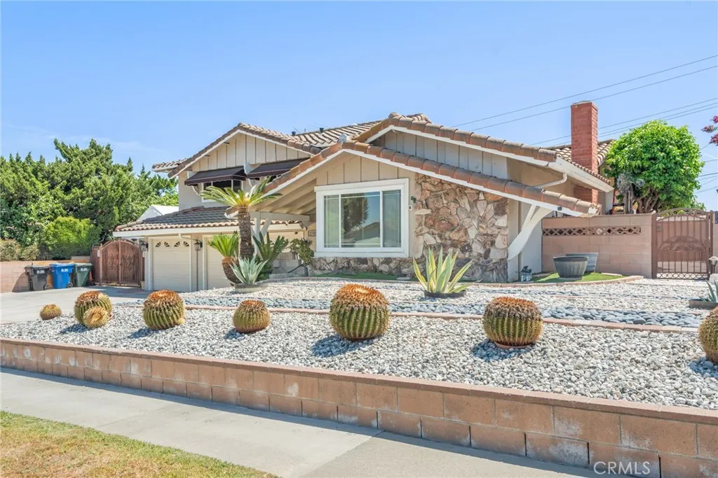 Hacienda Heights, CA 91745