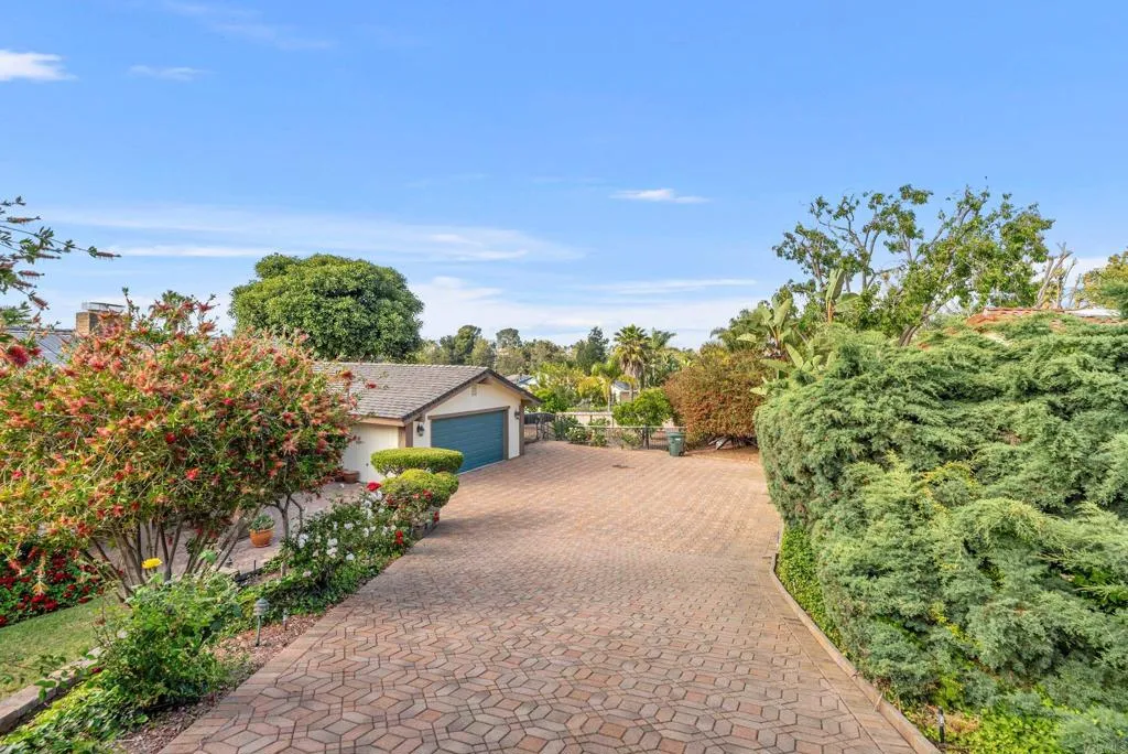 https://cdn.realtyfeed.com/cdn/127/307067098/0ad0fb6f86fb6cf6908163117ebd5a90.webp