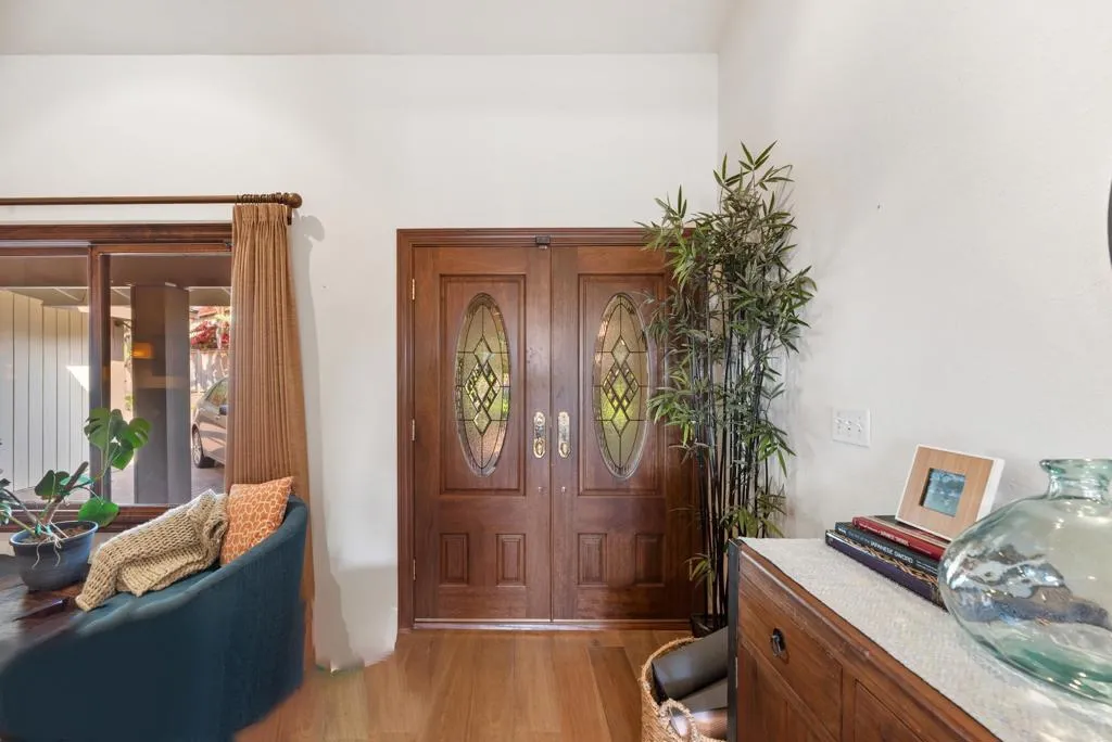 https://cdn.realtyfeed.com/cdn/127/307067098/13ef188964be8e152abd86ed5ed5e4ec.webp