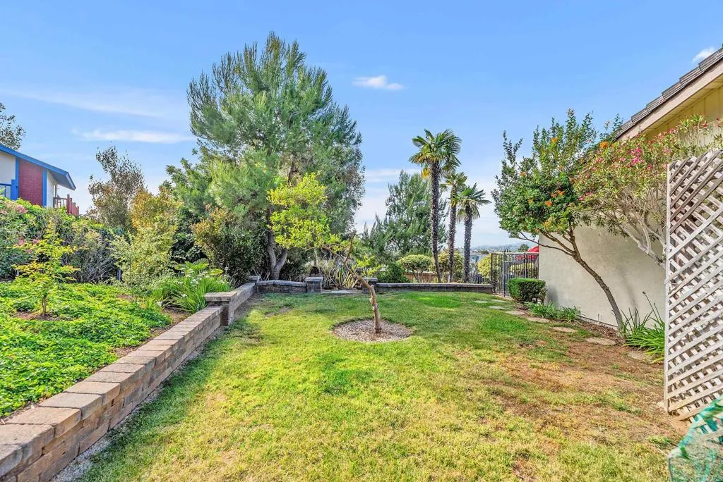 https://cdn.realtyfeed.com/cdn/127/307067098/2e2bf67d794d007feda098c4e1589eea.webp