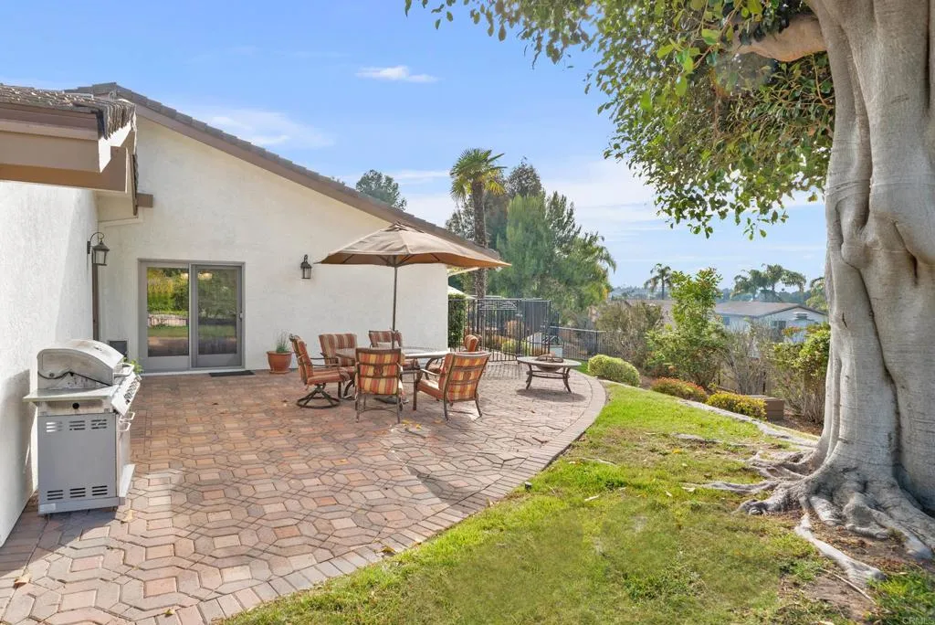 https://cdn.realtyfeed.com/cdn/127/307067098/356d1eee8b7c3fcd22df4acc5f03ad3d.webp