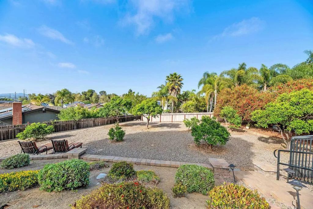 https://cdn.realtyfeed.com/cdn/127/307067098/7c76179e3f12c65c7dd3828267e8d589.webp