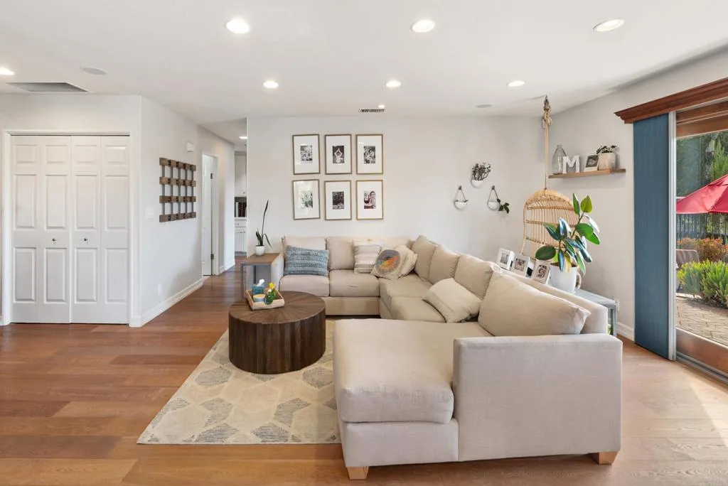 https://cdn.realtyfeed.com/cdn/127/307067098/9e468ae8fe81d7b06202bc4c599f7b68.webp