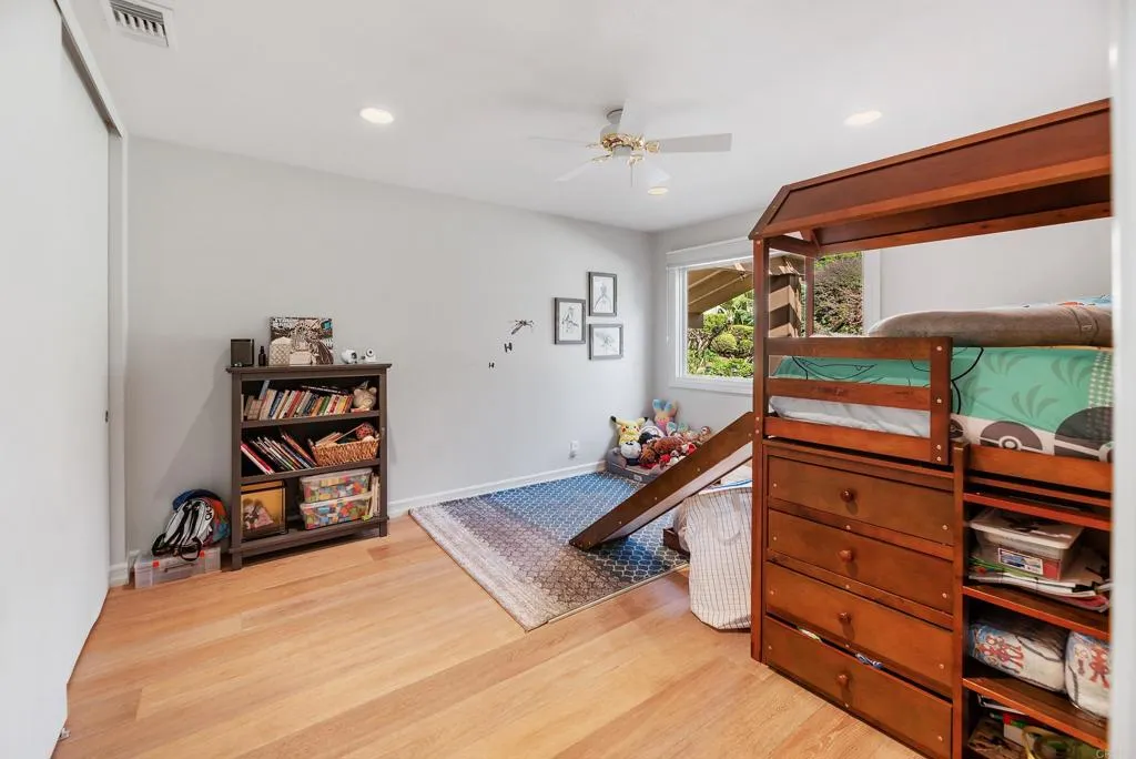 https://cdn.realtyfeed.com/cdn/127/307067098/d6eb3e0fd5b3bb05876a93de7f39955d.webp