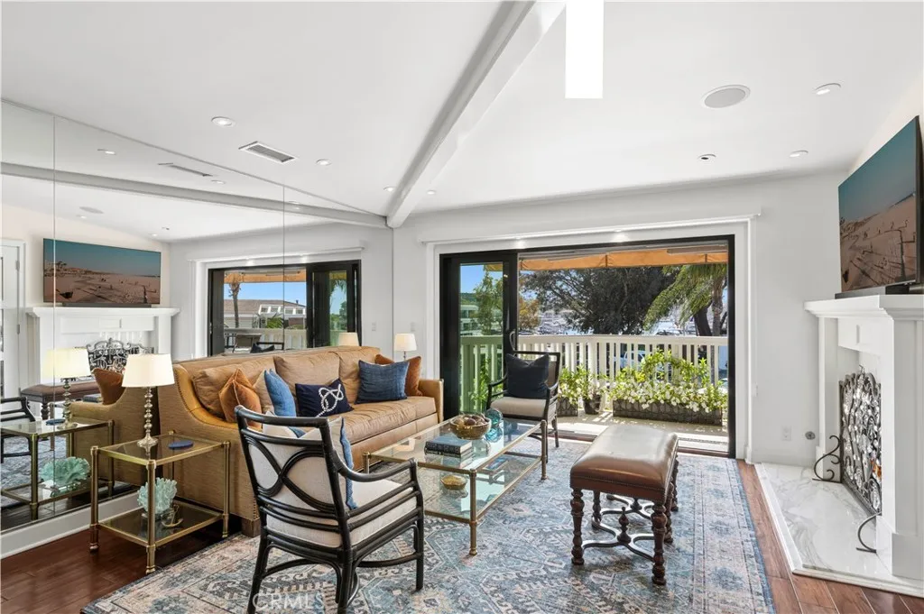 Newport Beach, CA 92660