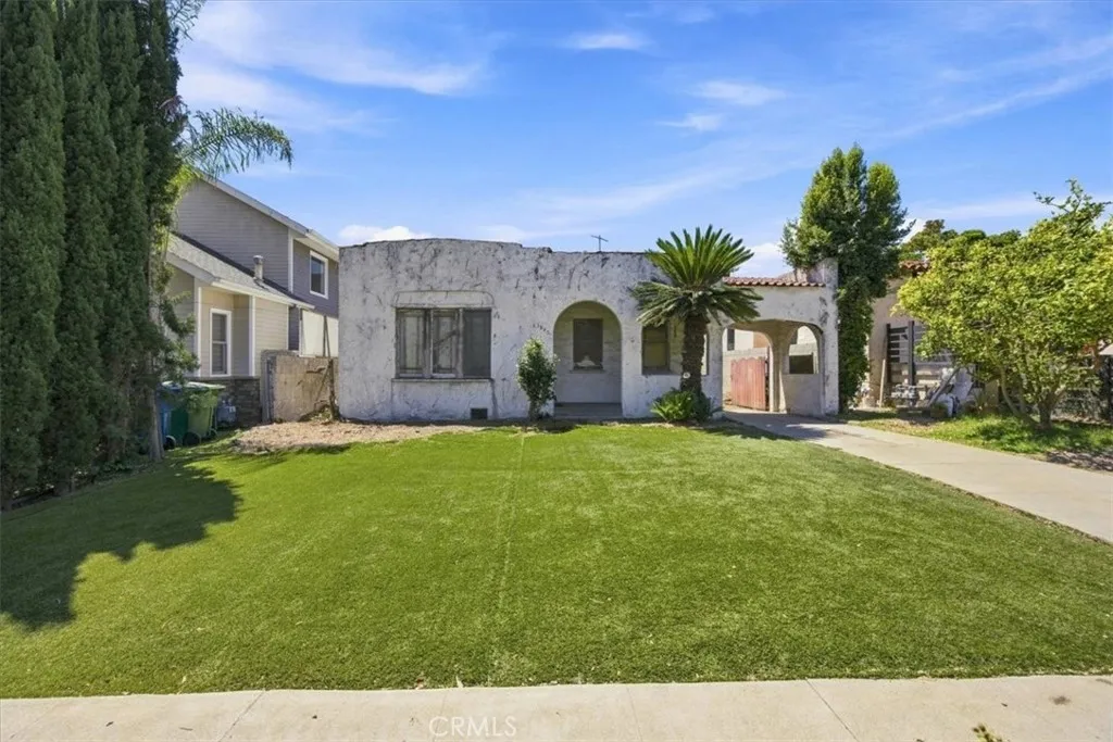 Los Angeles, CA 90025