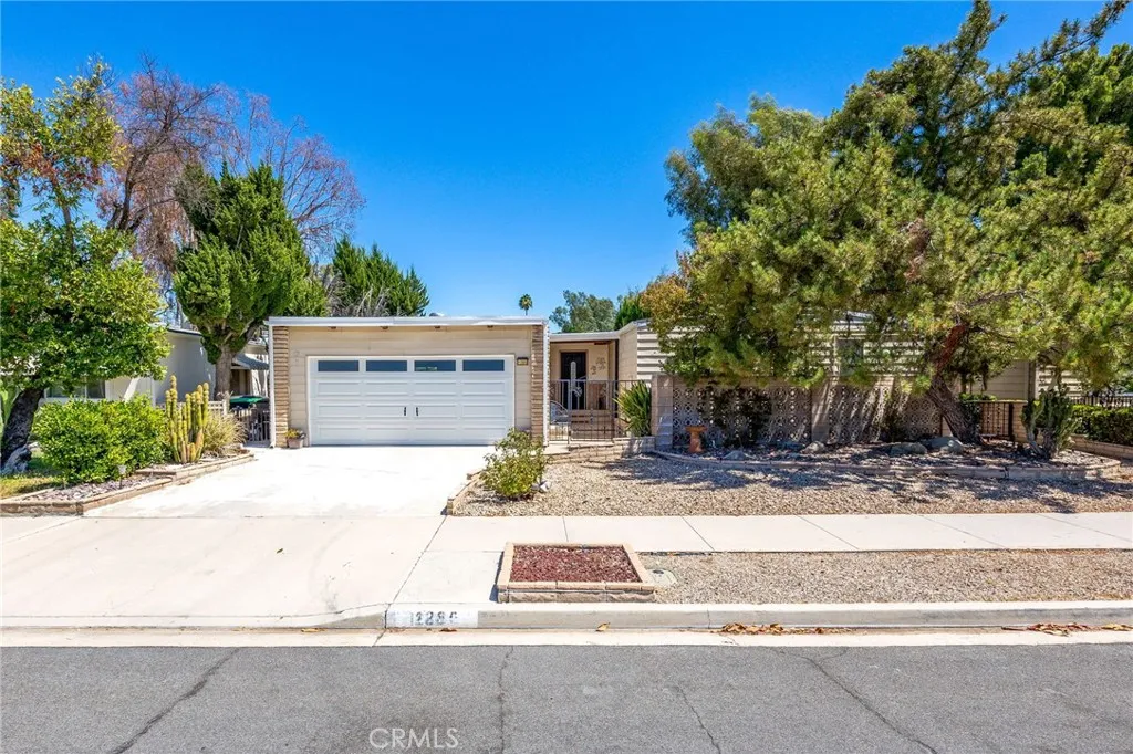 Hemet, CA 92545