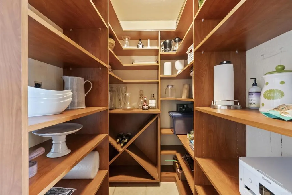 https://cdn.realtyfeed.com/cdn/127/307067171/0b22498309a2eb28a14a1f6f44b09cbd.webp