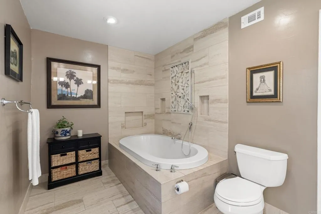 https://cdn.realtyfeed.com/cdn/127/307067171/1df5a25c2610164e5888eb91a7cd3988.webp