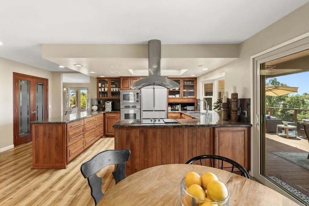 https://cdn.realtyfeed.com/cdn/127/307067171/5811758f54e0bb5450bd5aa3858a4b2a.webp