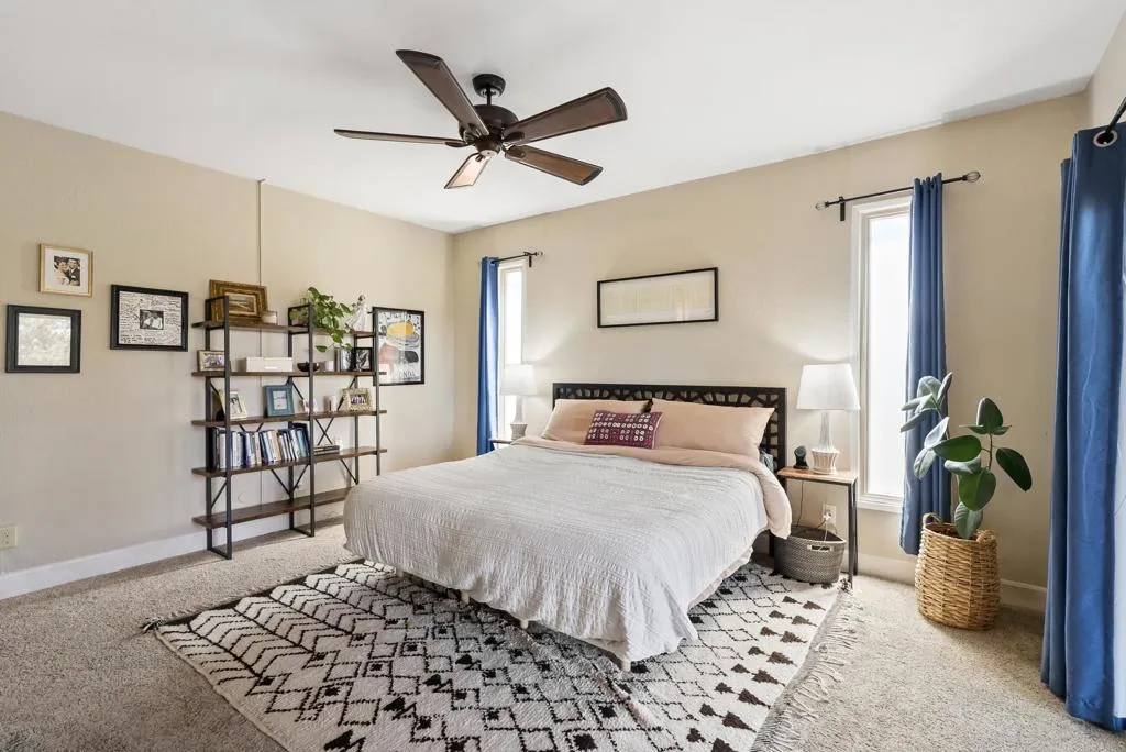 https://cdn.realtyfeed.com/cdn/127/307067171/8c5d3a6c6f1786d32344bb4417afafc0.webp