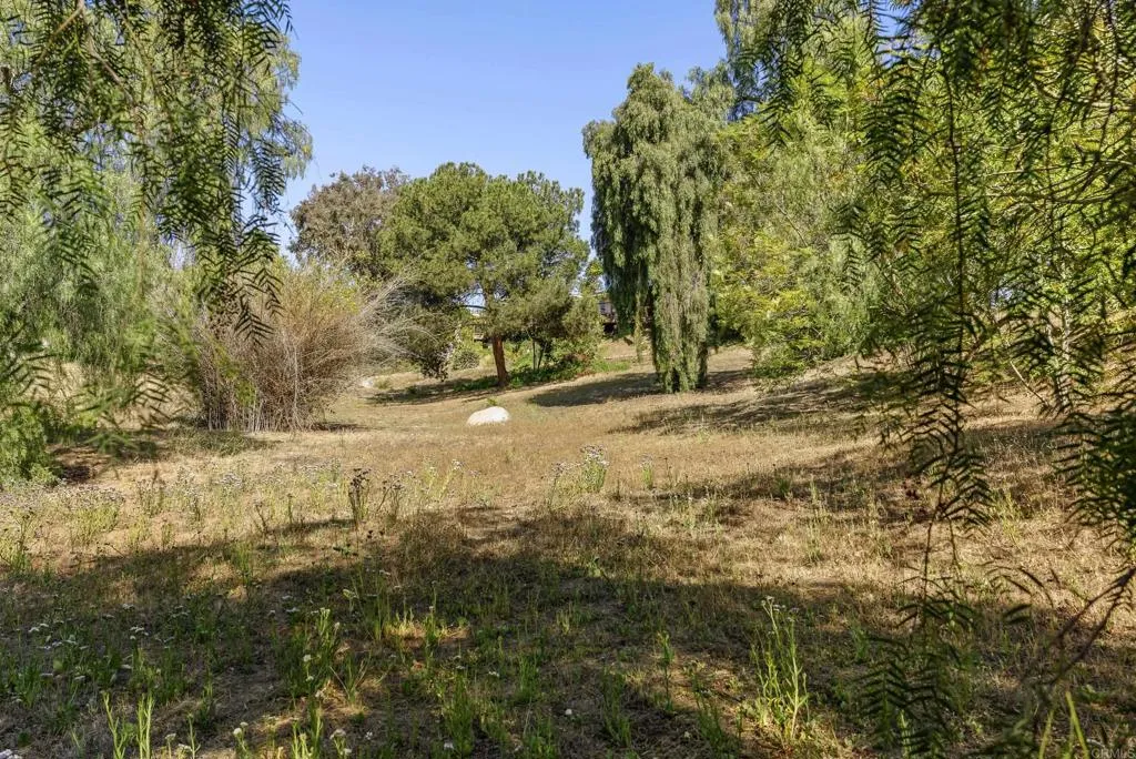 https://cdn.realtyfeed.com/cdn/127/307067171/d309cf391cf7b5aadff0b22777bccd41.webp