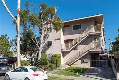 Inglewood, CA 90301