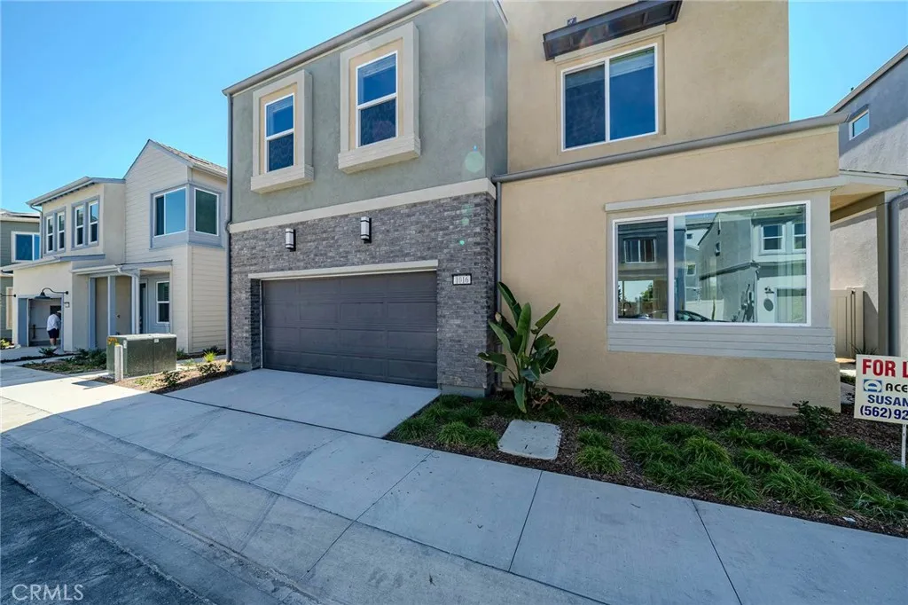 Fullerton, CA 92835